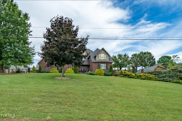 $899,985 | 194 Willow Brook Drive, Rosedale, VA 24280