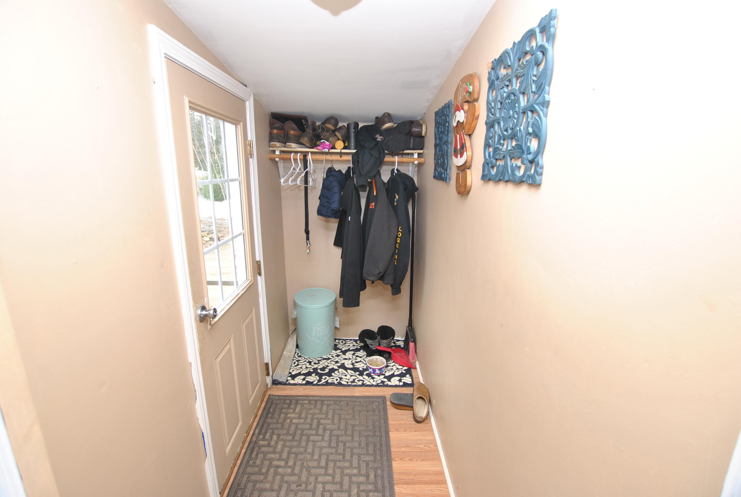39 Gile Road West Newfield, ME 04095 - Photo 3 of 16 Entry