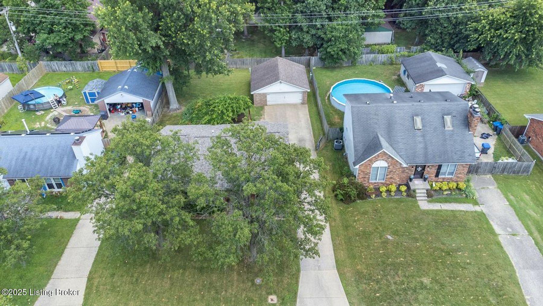 7107 Fld Rdg Court Louisville, KY 40291 - Photo 42 of 46 photo_online_041