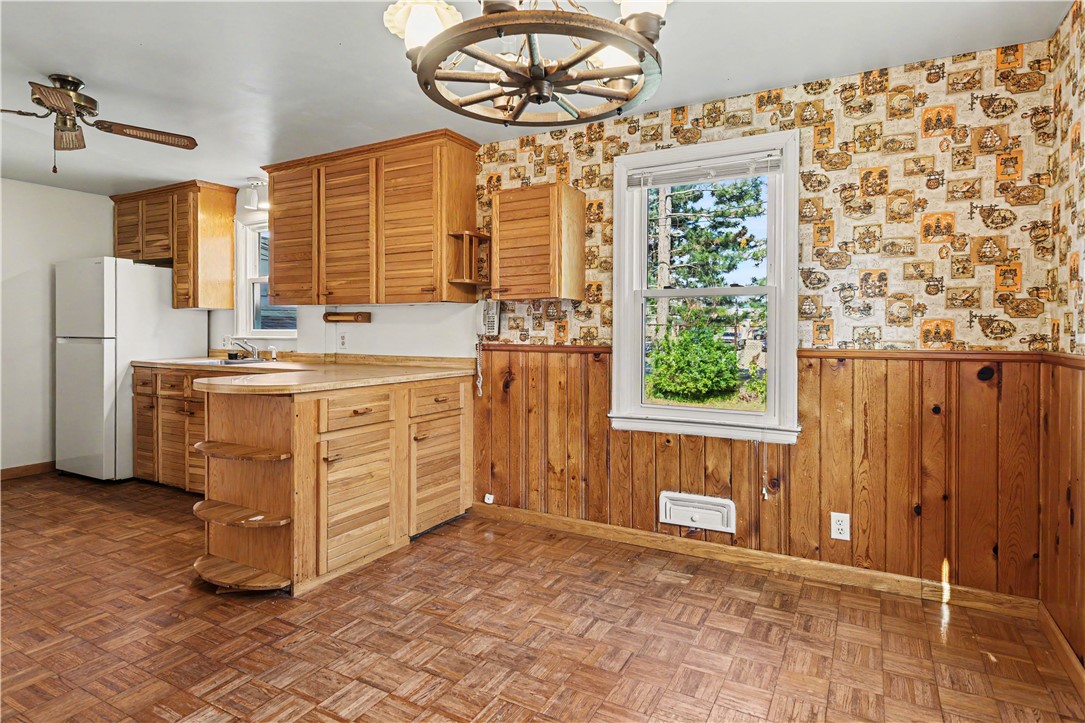 33 Beresford Road Rochester, NY 14610 - Photo 8 of 30