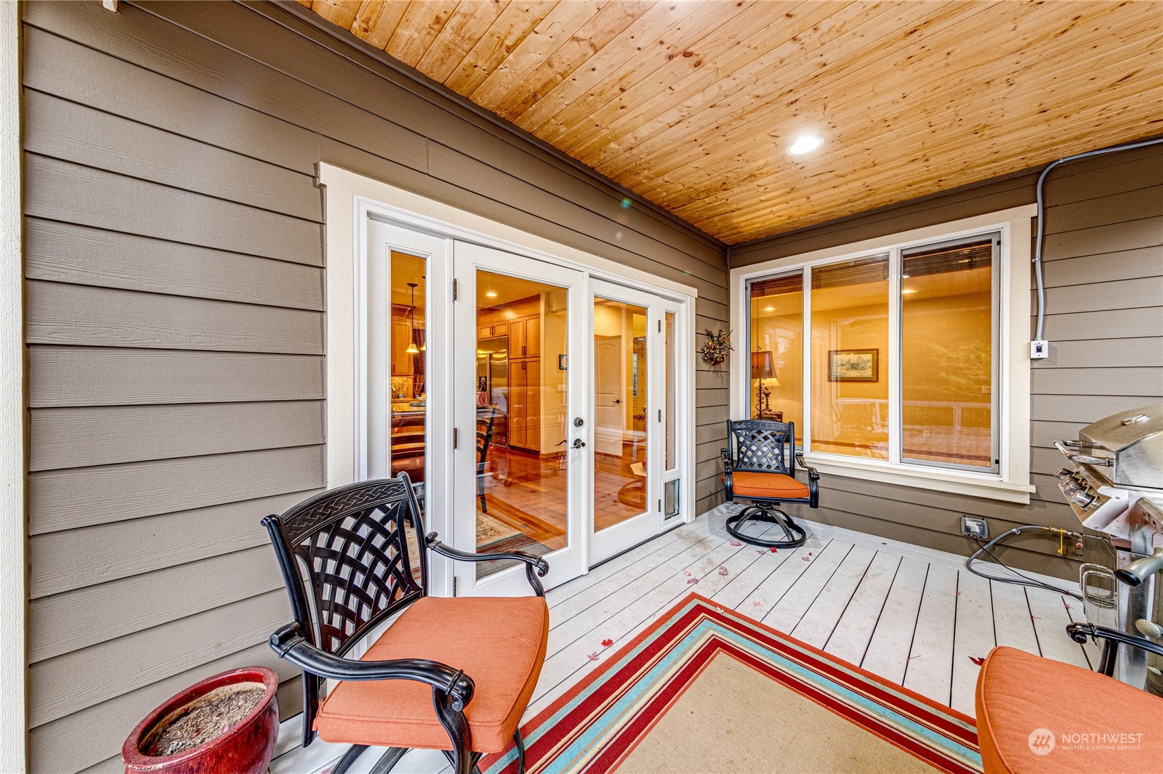 18928 108th Avenue Northeast Bothell, WA 98011 - Photo 35 of 39 a outdoor space with patio furniture