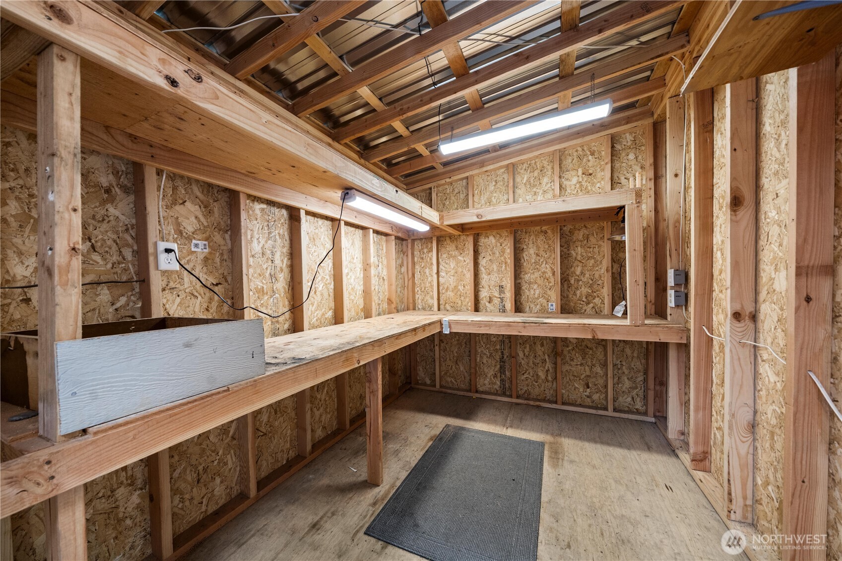 23711 Dorre Don Way Southeast Maple Valley, WA 98038 - Photo 33 of 40 a bathroom with a large window and a bathtub