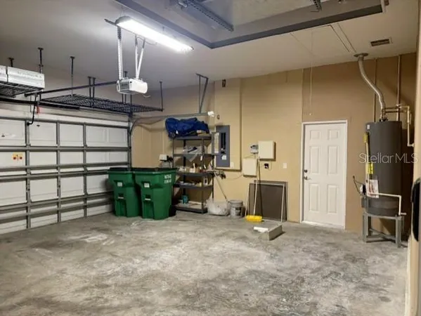 $3,400 | 27152 Fordham Drive, Wesley Chapel, FL 33544