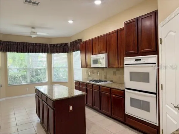 $3,400 | 27152 Fordham Drive, Wesley Chapel, FL 33544