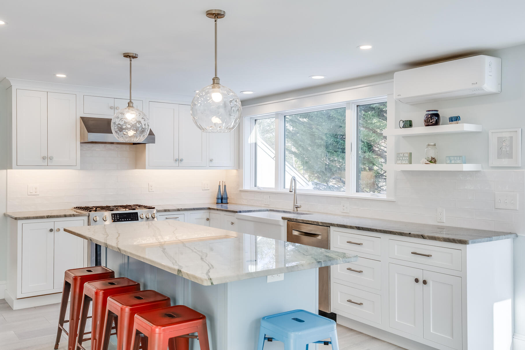 441 Scraggy Neck Road Cataumet, MA 02534 - Photo 11 of 48 11