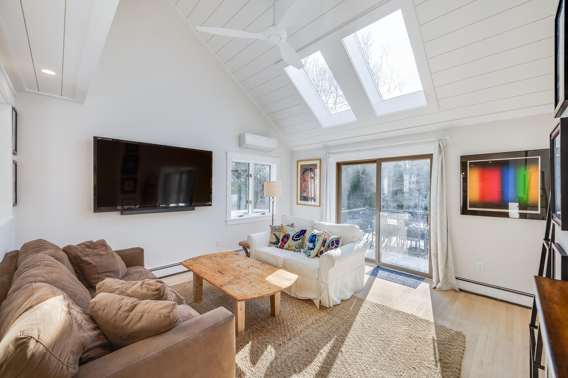 441 Scraggy Neck Road Cataumet, MA 02534 - Photo 9 of 48 9