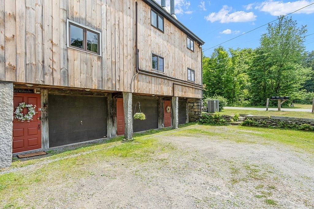 105 Townsend Road, Unit 3 Shirley, MA 01464 - Photo 4 of 42