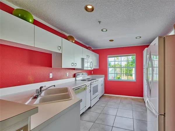 $165,000 | 5523 Fair Oaks Street, Bradenton, FL 34203