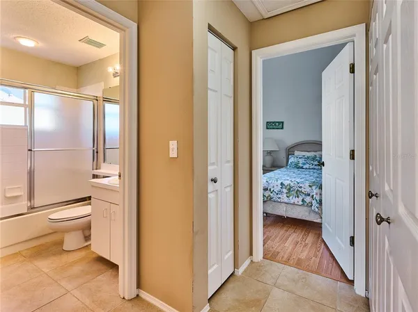 $165,000 | 5523 Fair Oaks Street, Bradenton, FL 34203