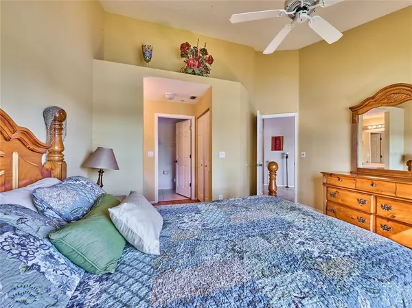 $165,000 | 5523 Fair Oaks Street, Bradenton, FL 34203