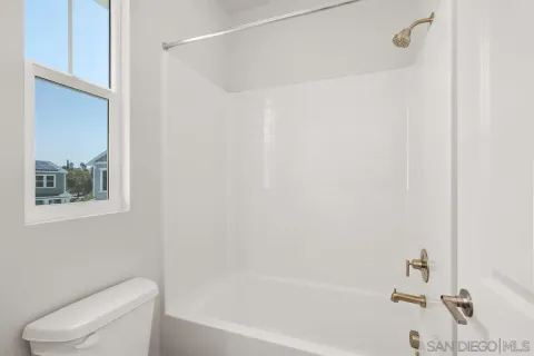 $899,000 | 1523 Wingwood Lane, Vista, CA 92083
