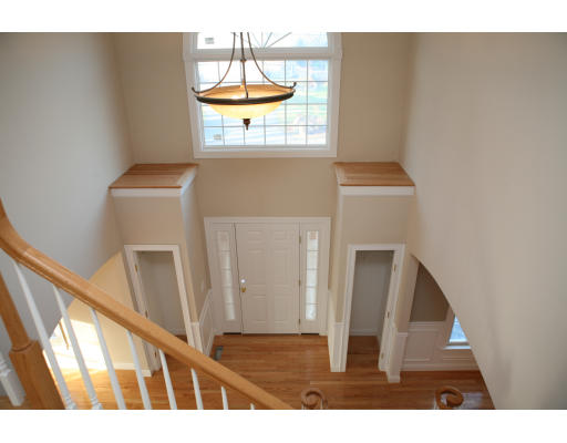 68 Spring Street Shrewsbury, MA 01545 - Photo 7 of 13 Gallery Image 7