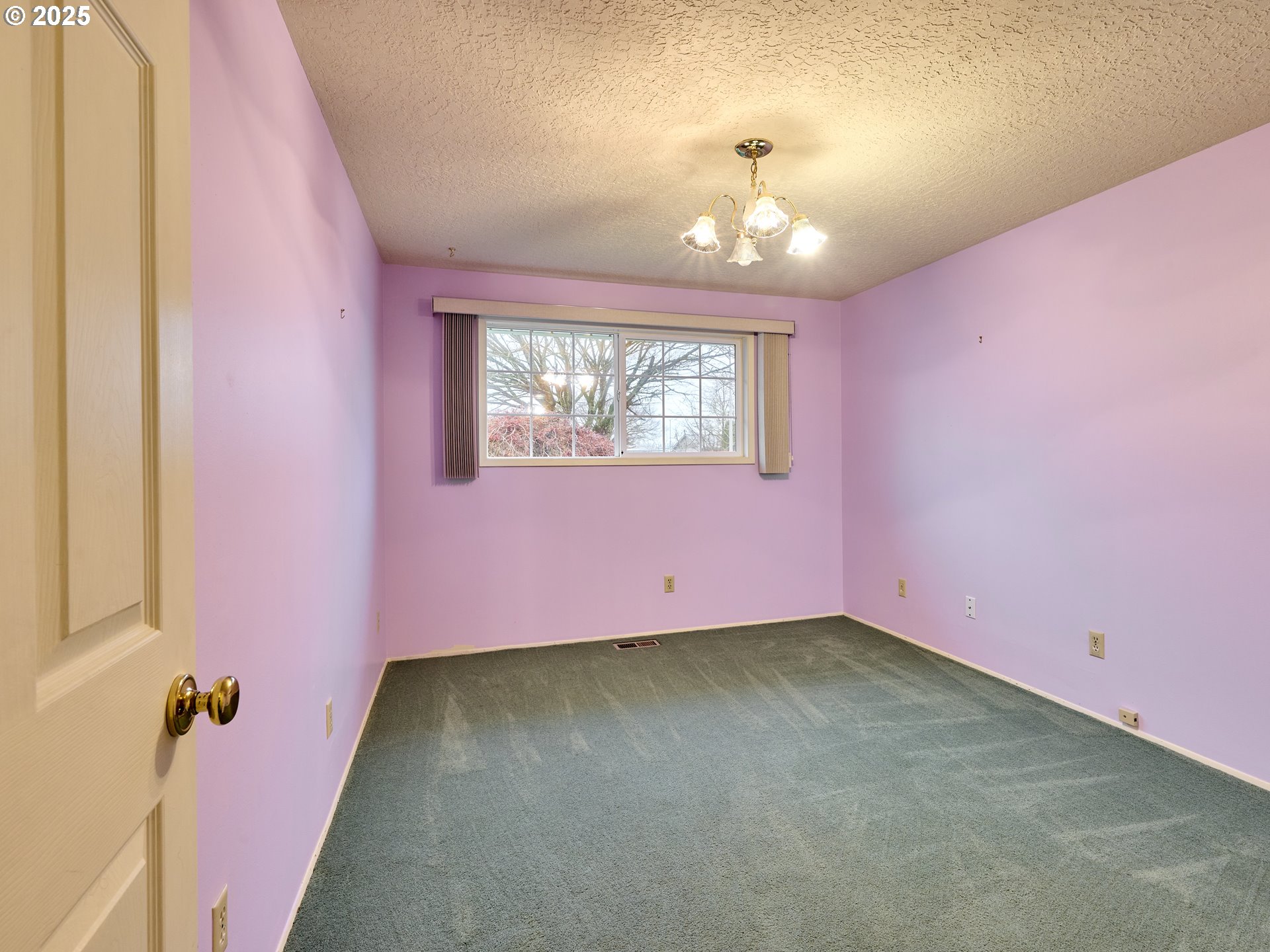 1032 Stanfield Road Woodburn, OR 97071 - Photo 16 of 35 Gallery Image 16