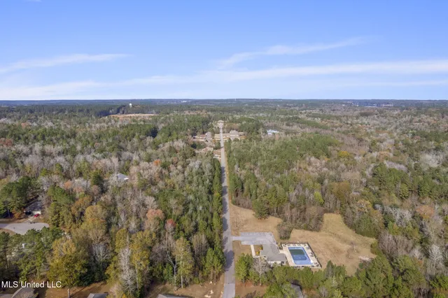 $25,000 | 108 Creedmoor, Hattiesburg, MS 39402