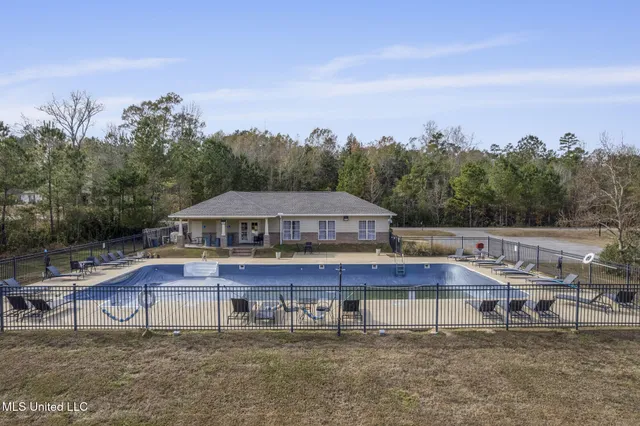 $25,000 | 108 Creedmoor, Hattiesburg, MS 39402