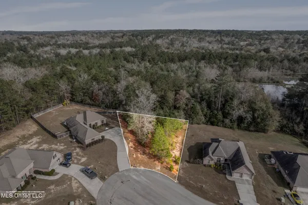 $20,000 | 108 Creedmoor, Hattiesburg, MS 39402