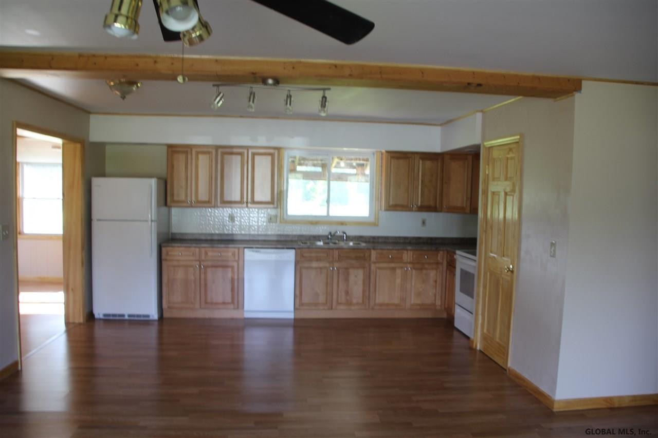 374 Evergreen Road Cobleskill, NY 12043 - Photo 4 of 39 Photo 4