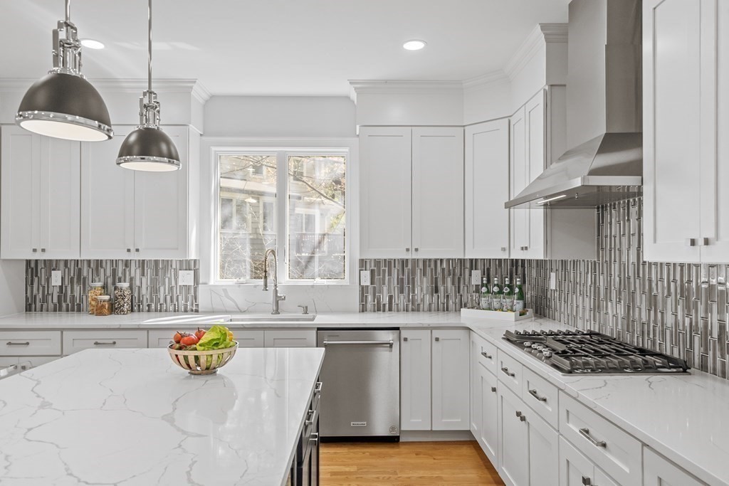 106 School Street Lexington, MA 02421 - Photo 12 of 42