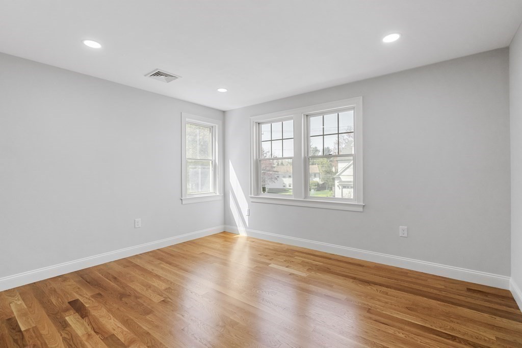 106 School Street Lexington, MA 02421 - Photo 24 of 42