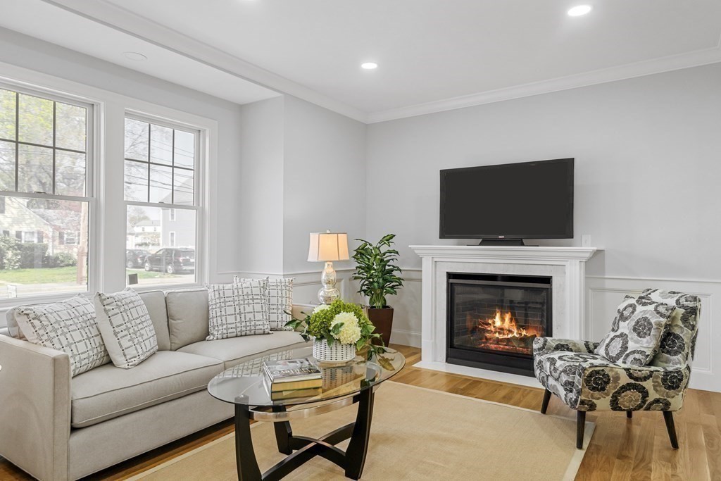 106 School Street Lexington, MA 02421 - Photo 4 of 42