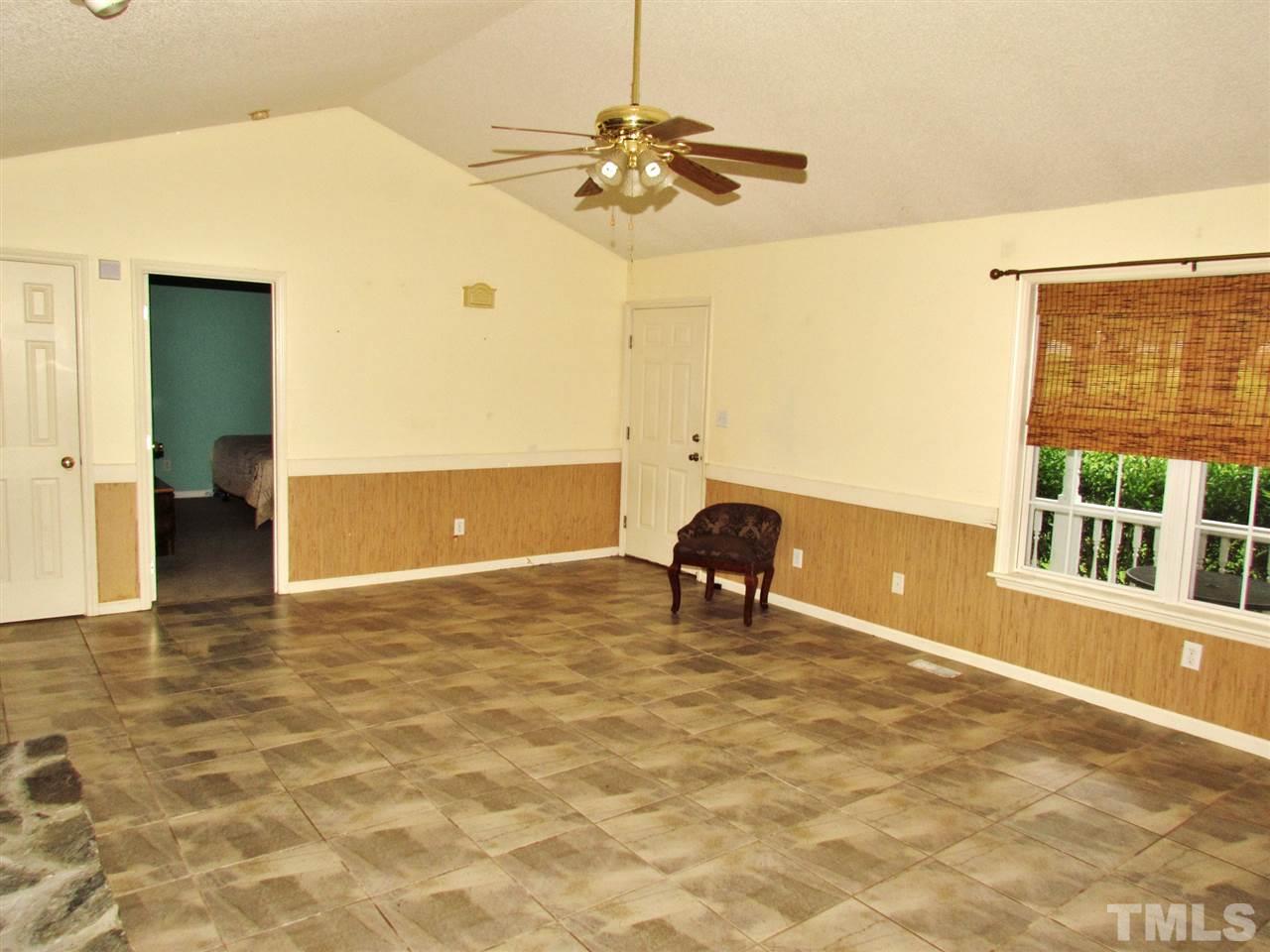 10112 Covered Bridge Road Zebulon, NC 27597 - Photo 4 of 25 Gallery Image 4