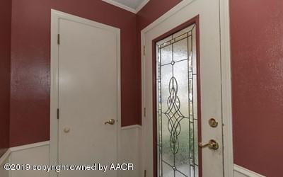 5211 South Milam Street Amarillo, TX 79110 - Photo 4 of 31 a view of a door