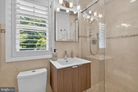 $1,776,250 | 9701 Overlea Drive, Rockville, MD 20850