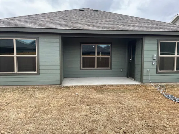 $1,995 | 13613 Mineral Road, Ponder, TX 76259