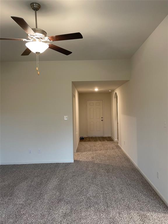 13613 Mineral Road Ponder, TX 76259 - Photo 3 of 20