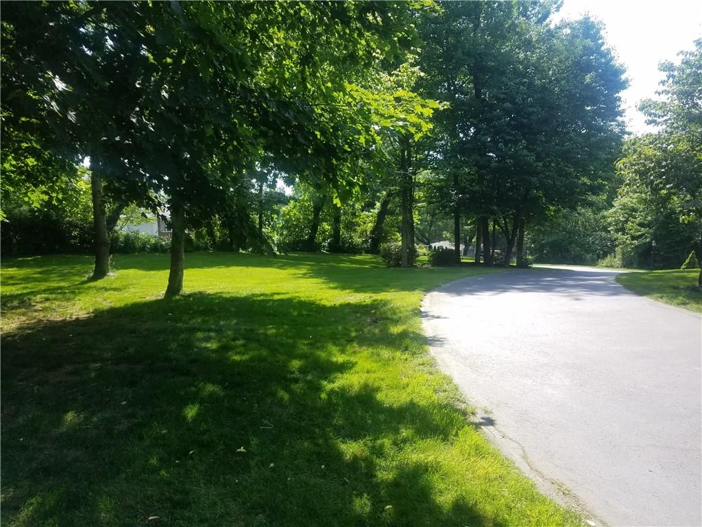 2092 Baughman Road Jeannette, PA 15644 - Photo 5 of 25 PARK LIKE SETTING!