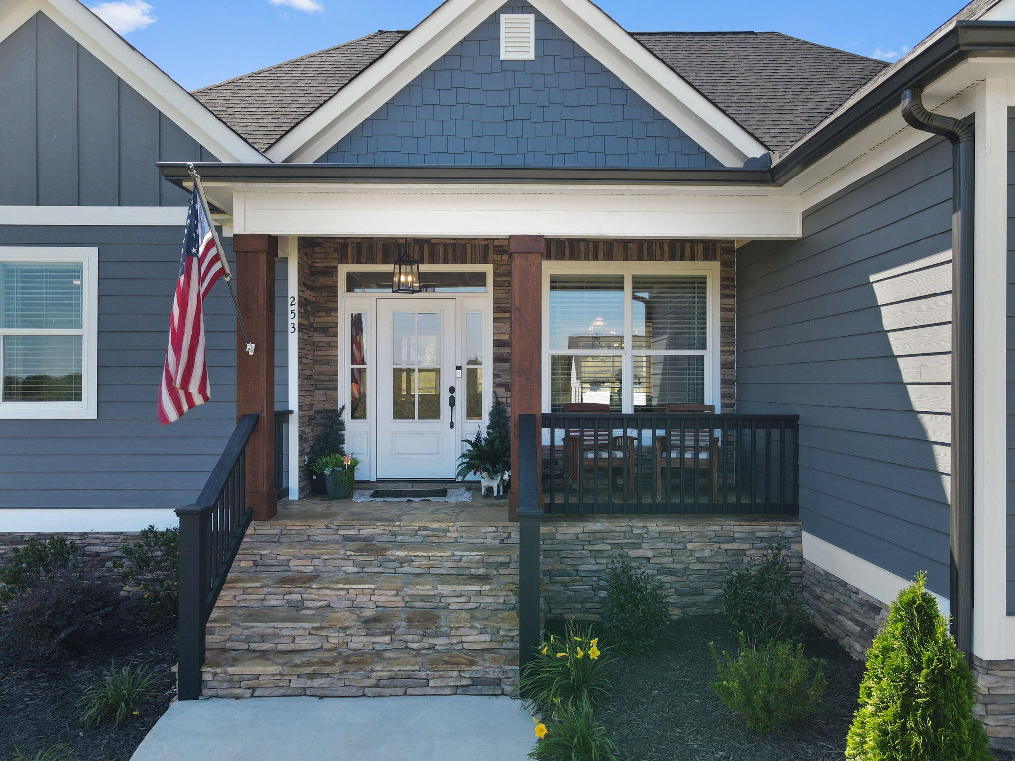 253 Rochelle Circle Northeast Charleston, TN 37310 - Photo 10 of 68 Gallery Image 10