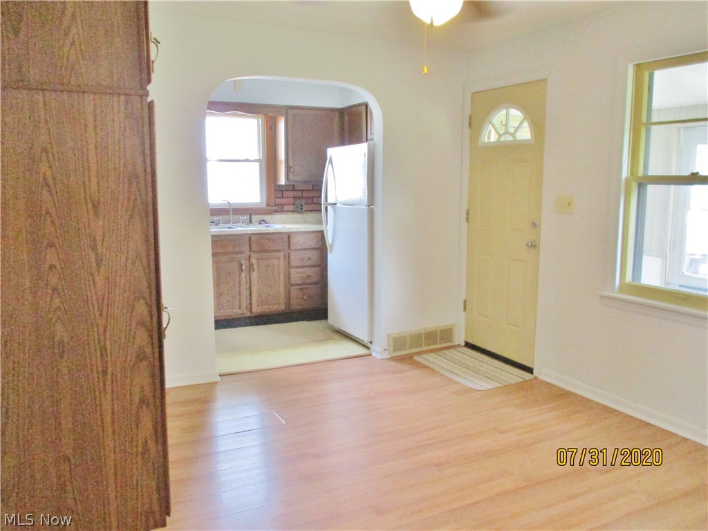 4355 Burkey Road Youngstown, OH 44515 - Photo 5 of 13 Gallery Image 5