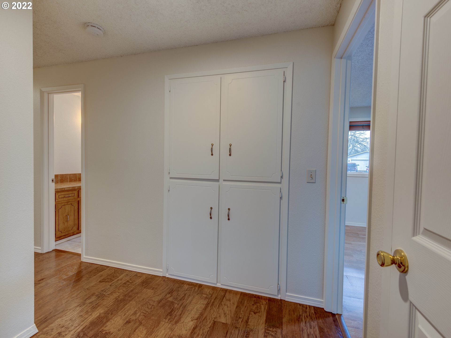 252 71st Street Springfield, OR 97478 - Photo 14 of 30 a view of an empty room