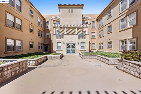 $485,000 | 952 South 11th Street, Unit 234, San Jose, CA 95112
