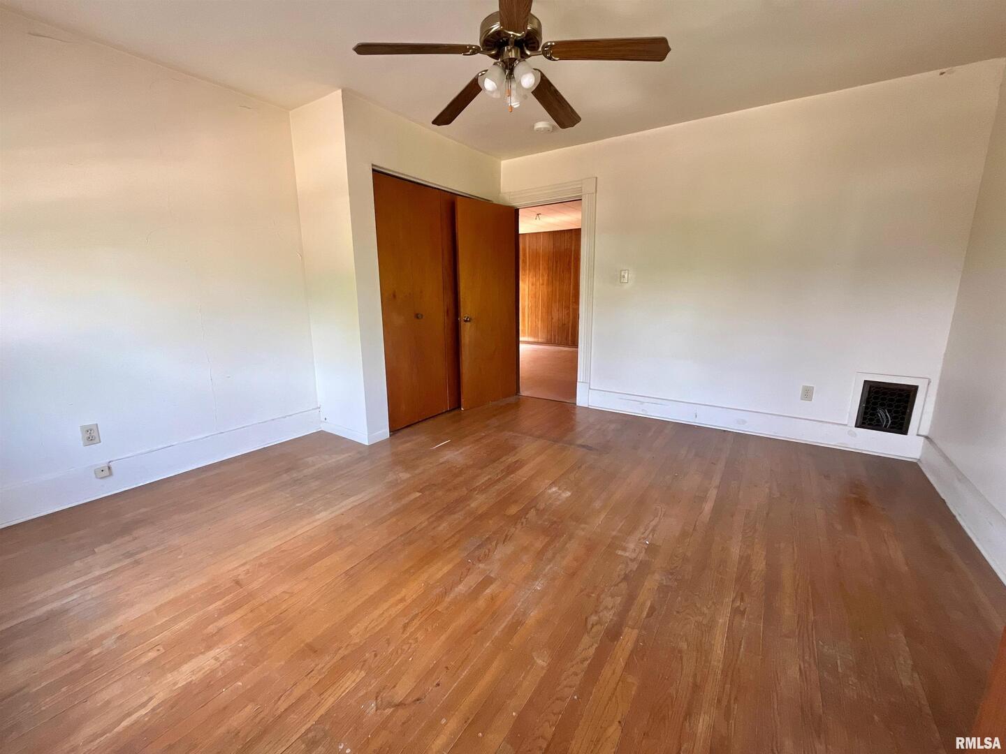 633 4th Avenue South Clinton, IA 52732 - Photo 24 of 34