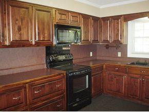 2100 Rendall Street Burlington, NC 27215 - Photo 5 of 12 Gallery Image 5