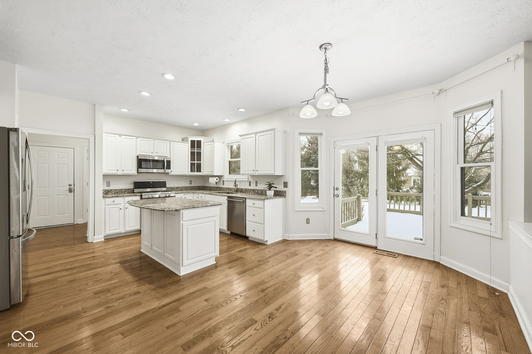 10236 Bent Tree Lane Fishers, IN 46037 - Photo 13 of 50