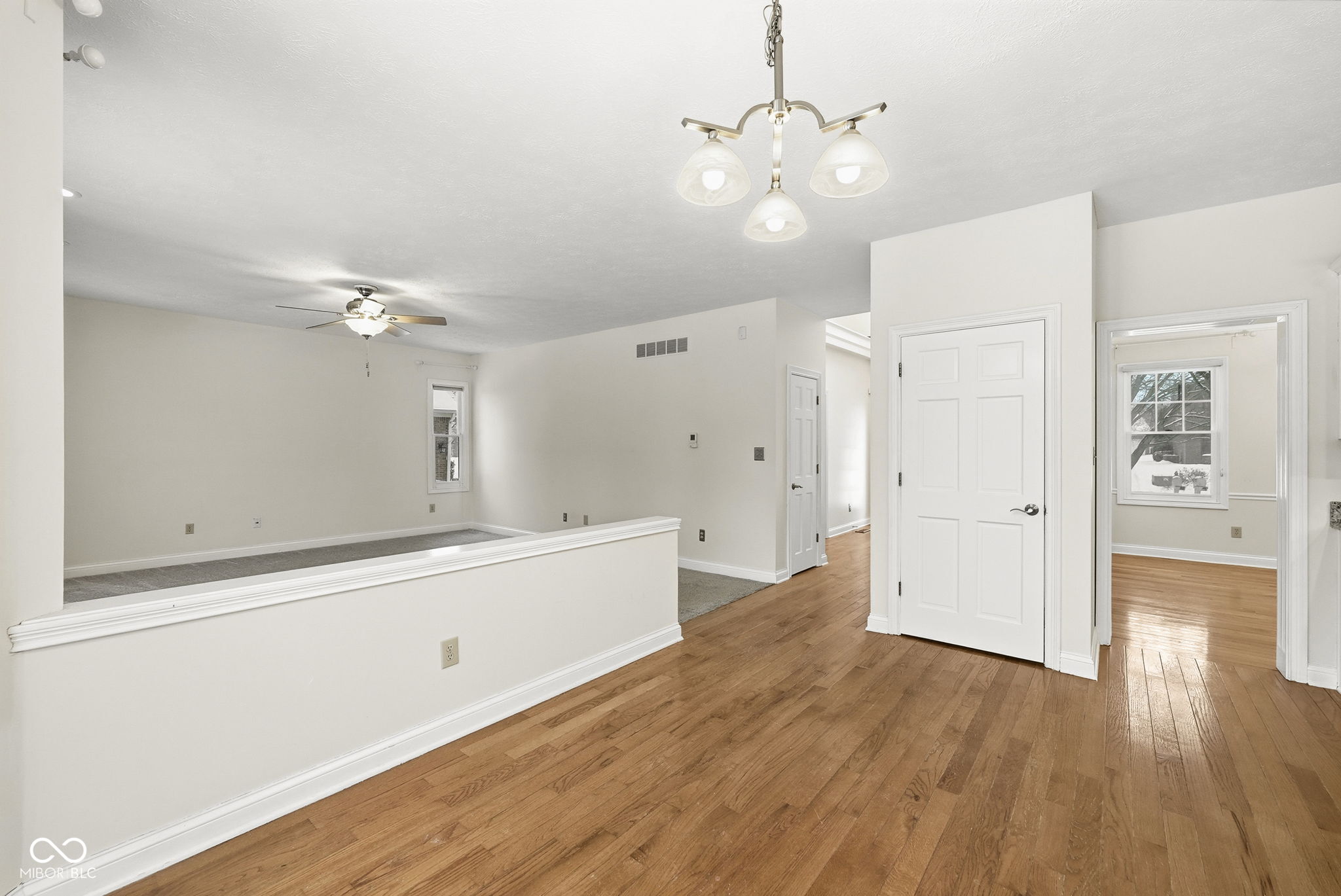 10236 Bent Tree Lane Fishers, IN 46037 - Photo 14 of 50