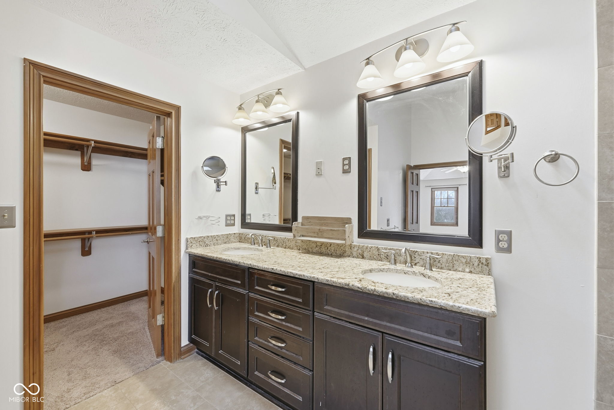 10236 Bent Tree Lane Fishers, IN 46037 - Photo 25 of 50