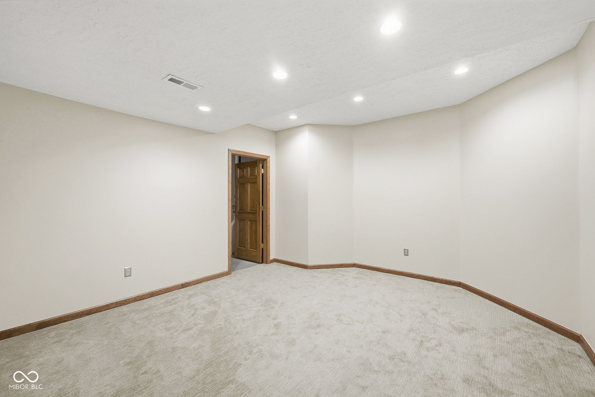 10236 Bent Tree Lane Fishers, IN 46037 - Photo 37 of 50