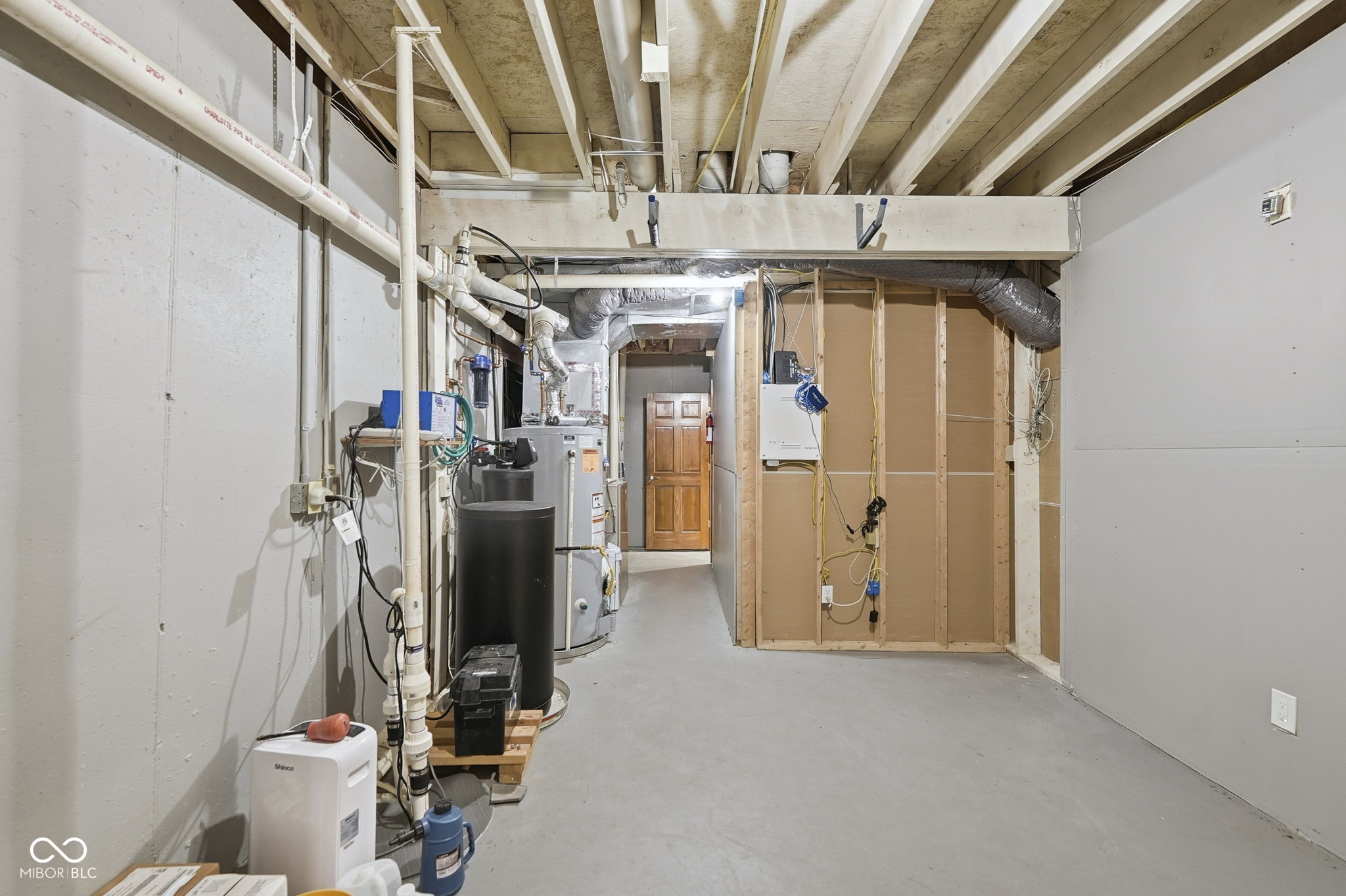 10236 Bent Tree Lane Fishers, IN 46037 - Photo 38 of 50