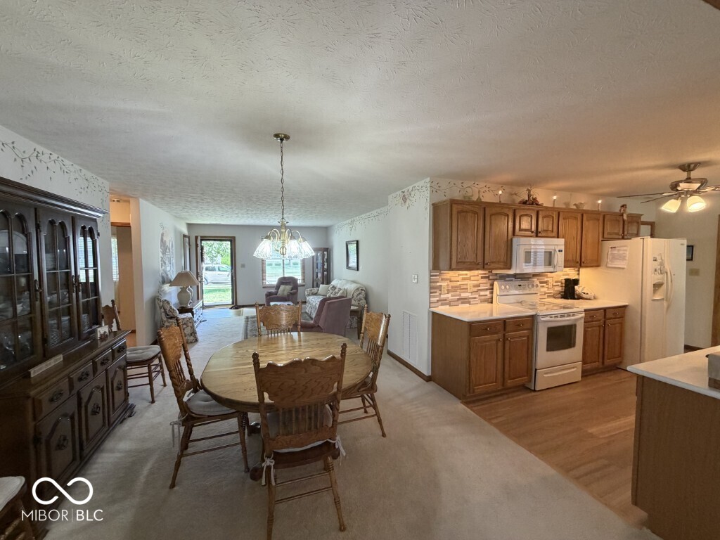 189 Bay Ridge Drive Pendleton, IN 46064 - Photo 11 of 25