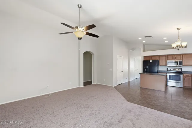 $1,895 | 40381 West Robbins Drive, Maricopa, AZ 85138