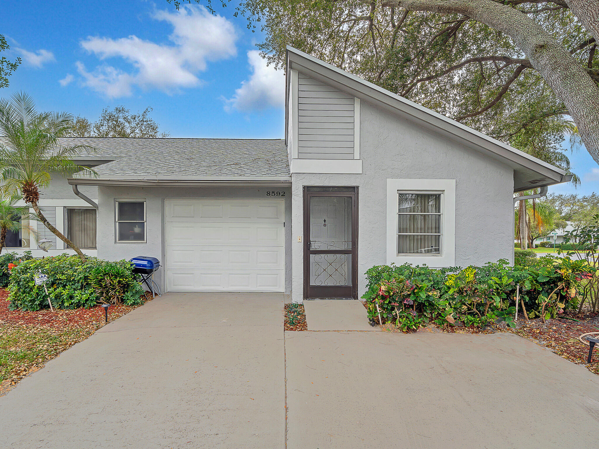 8592 Sunbird Place Boca Raton, FL 33496 - Photo 4 of 44 3 Exterior (2)