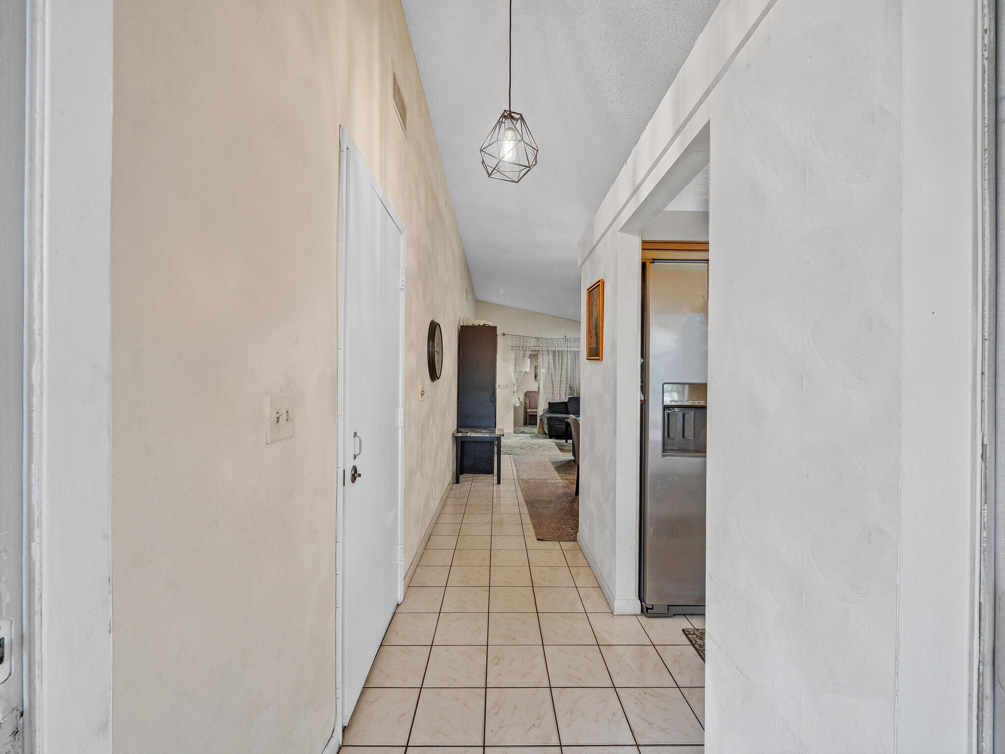 8592 Sunbird Place Boca Raton, FL 33496 - Photo 5 of 44 4 Entrance