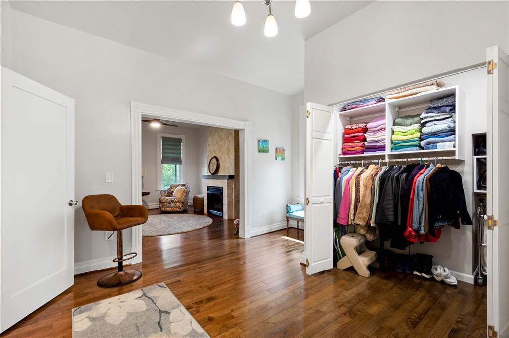 1520 4th Avenue Coraopolis, PA 15108 - Photo 17 of 37 a view of a room with gym equipment
