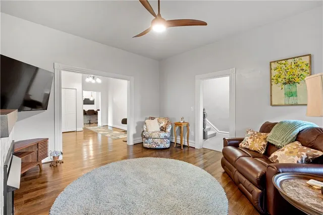 $305,000 | 1520 4th Avenue, Coraopolis, PA 15108