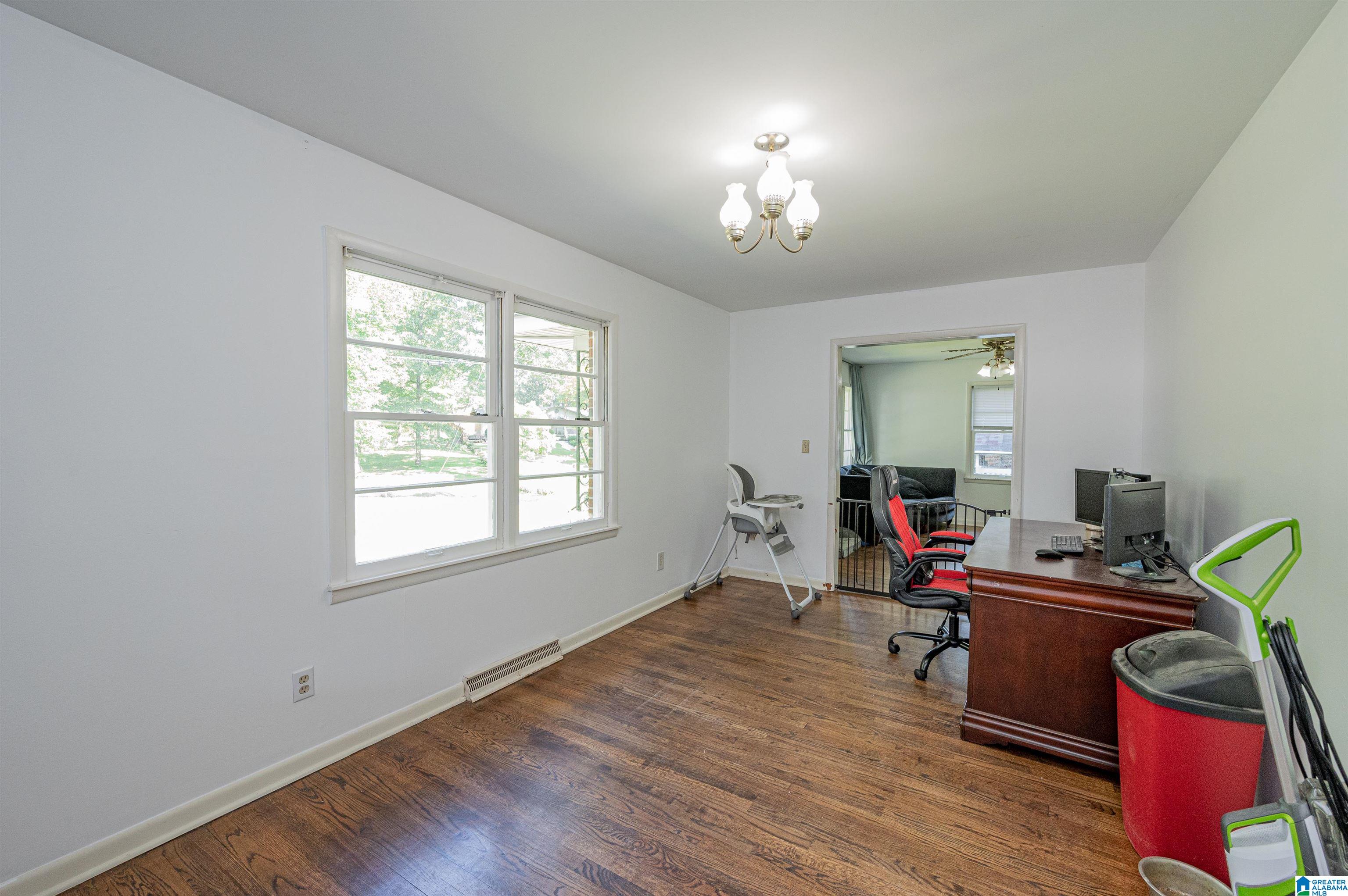 122 12th Street Northwest Alabaster, AL 35007 - Photo 7 of 34