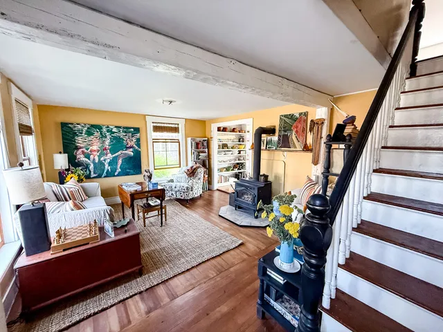 $749,000 | 55 West Main Street, Vinalhaven, ME 04863