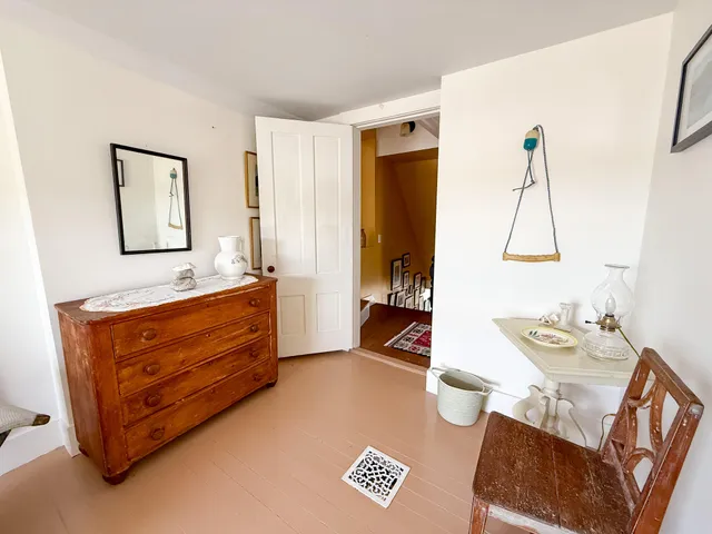 $749,000 | 55 West Main Street, Vinalhaven, ME 04863